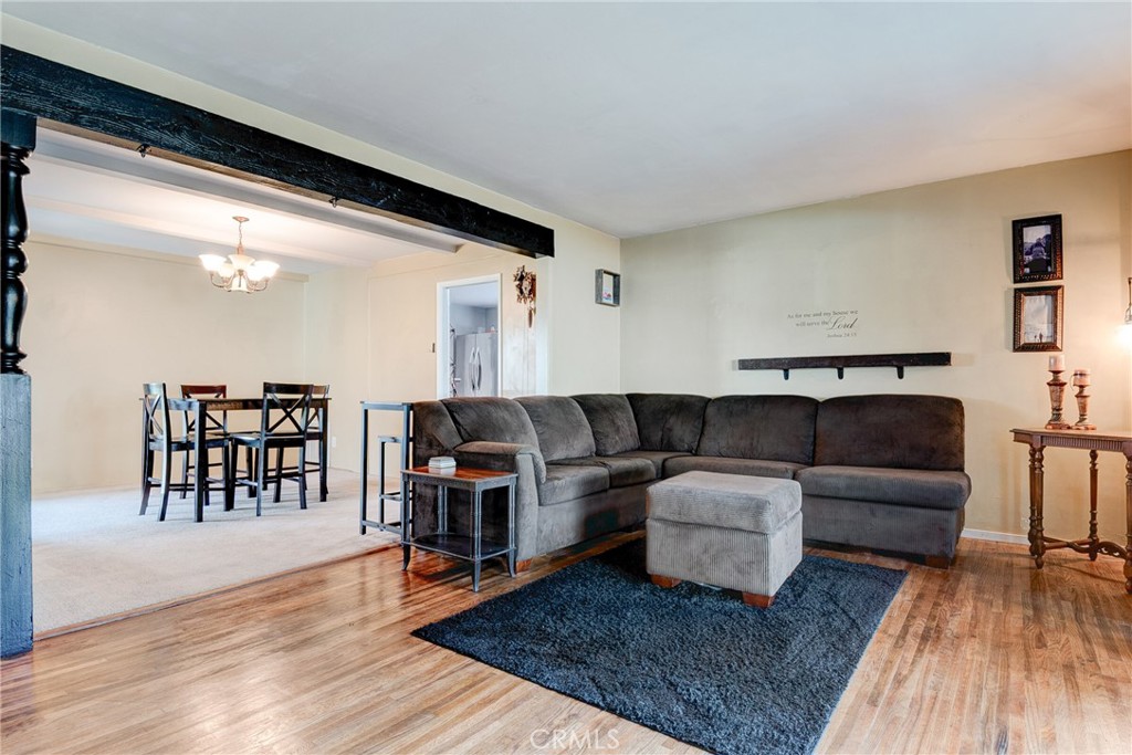 2541 Greenbrier Lane