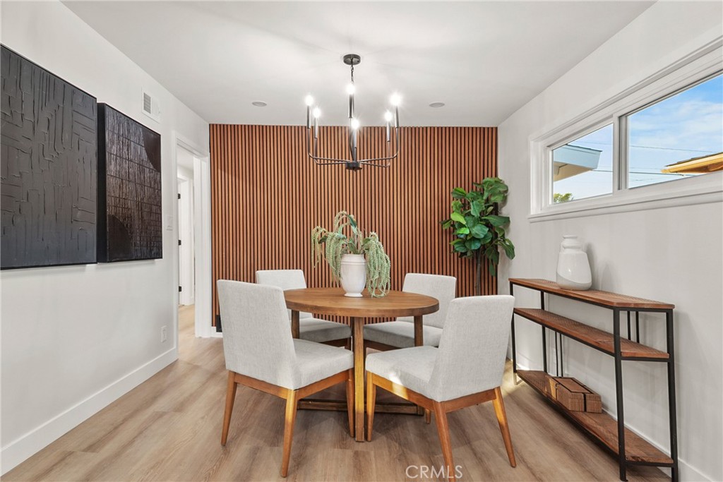 13861 Esplanade Avenue