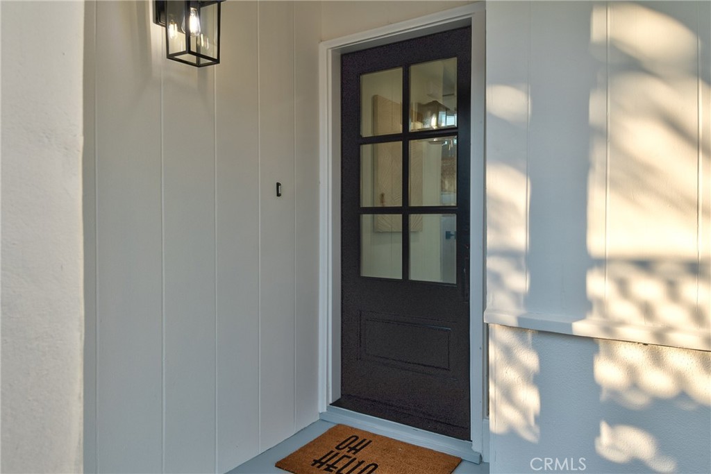 13861 Esplanade Avenue