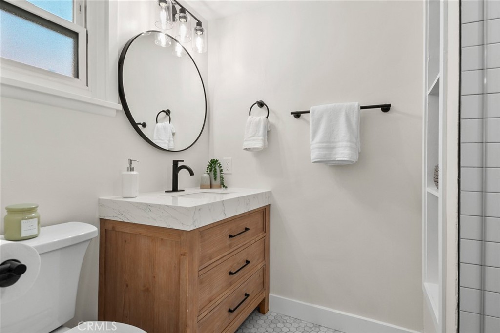 13861 Esplanade Avenue