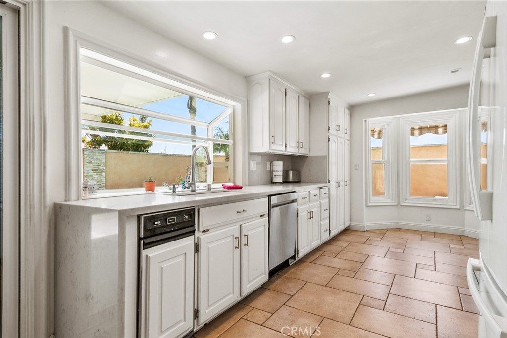 19311 Hickory Lane