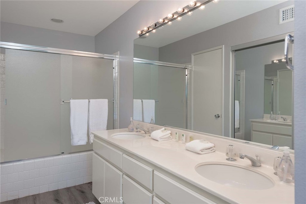 38453 Nasturtium Way