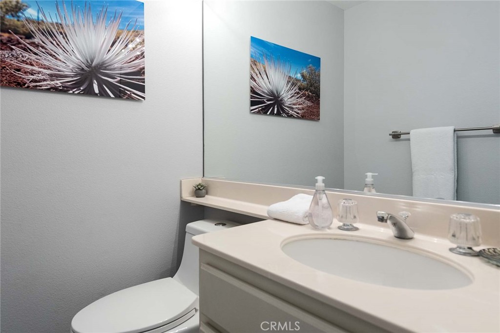 38453 Nasturtium Way