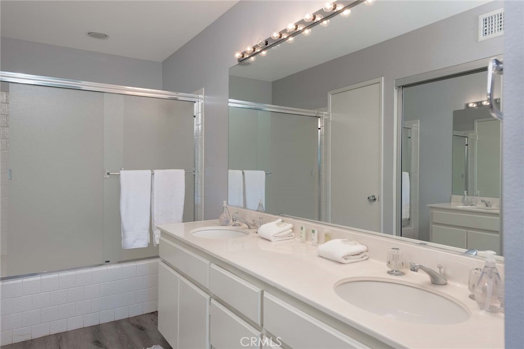 38453 Nasturtium Way