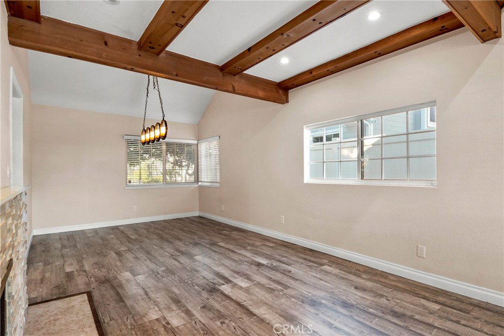 5221 E Fairlee Court