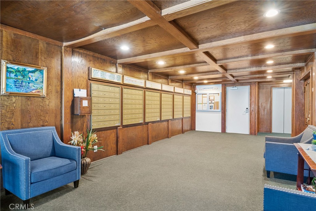 3565 Linden Avenue 220