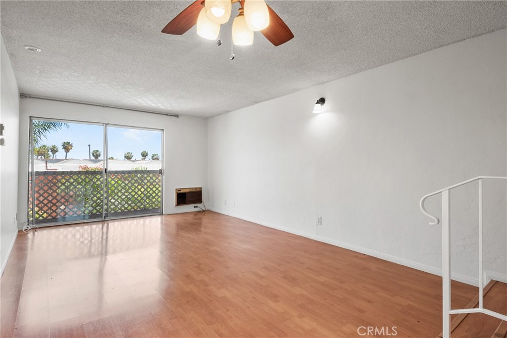 3565 Linden Avenue 220