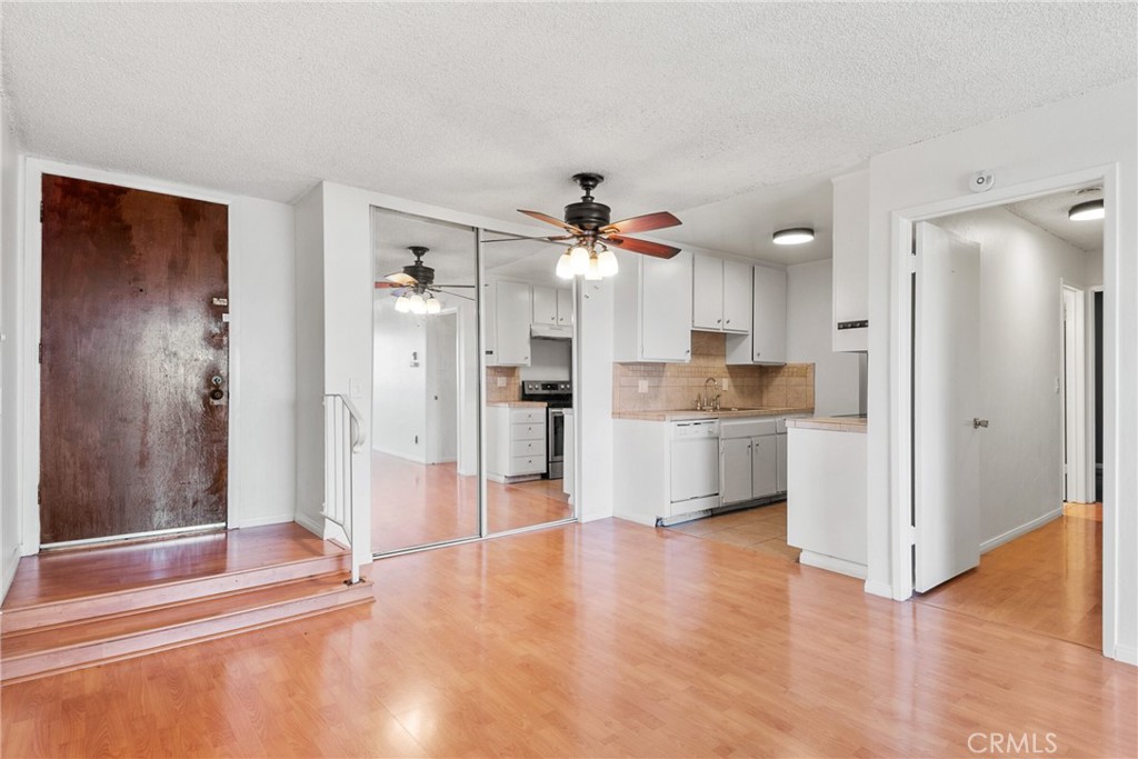 3565 Linden Avenue 220