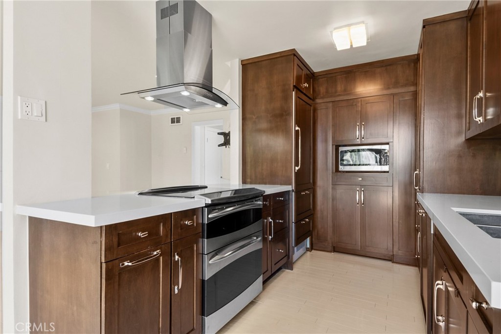 1017 2nd Street 201