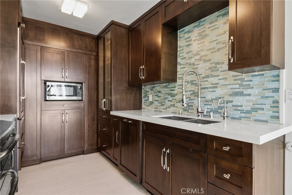 1017 2nd Street 201