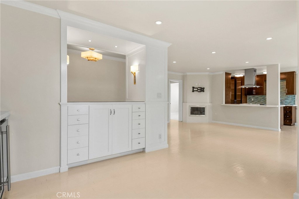1017 2nd Street 201