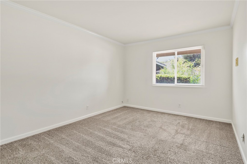 1525 E Baldwin Avenue