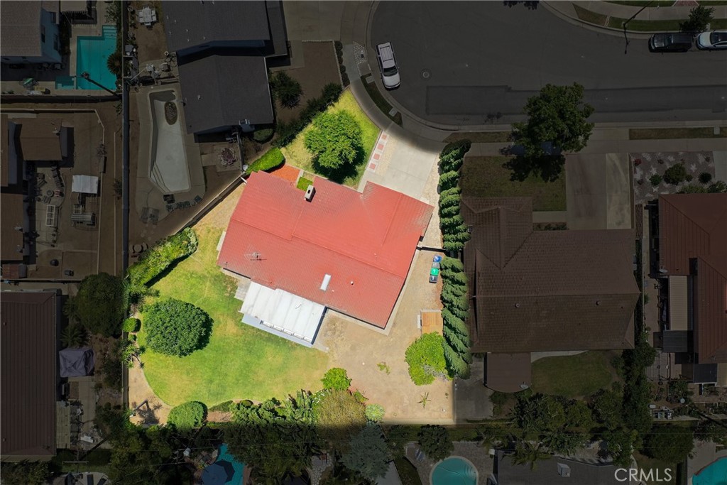 1525 E Baldwin Avenue