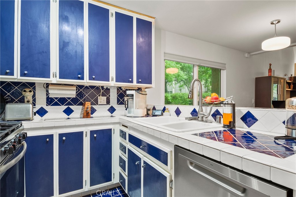 4900 E Chapman Avenue 102