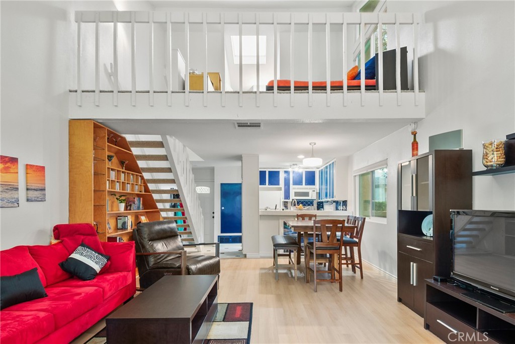 4900 E Chapman Avenue 102