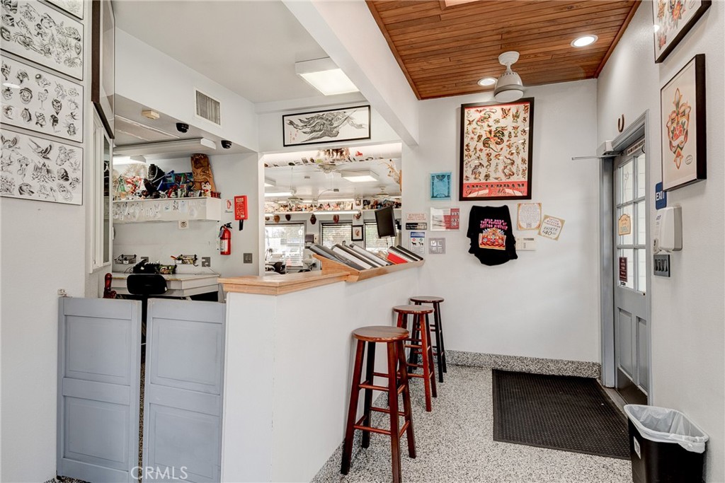 745 W Chapman Avenue