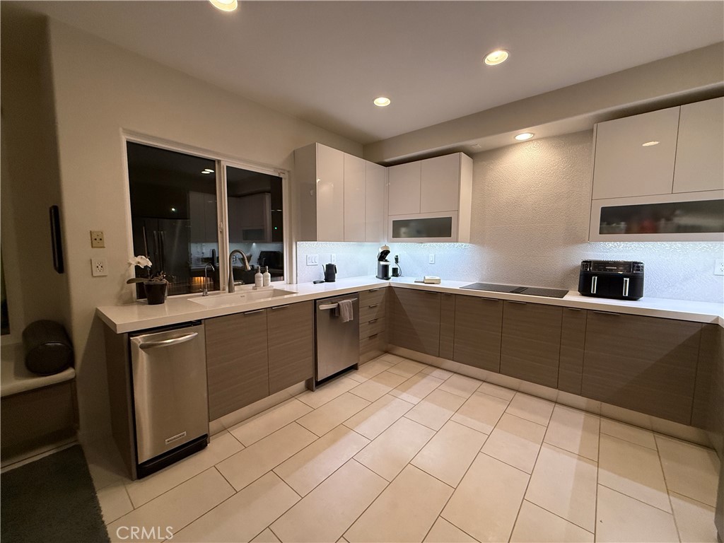 8038 E Woodwind Avenue