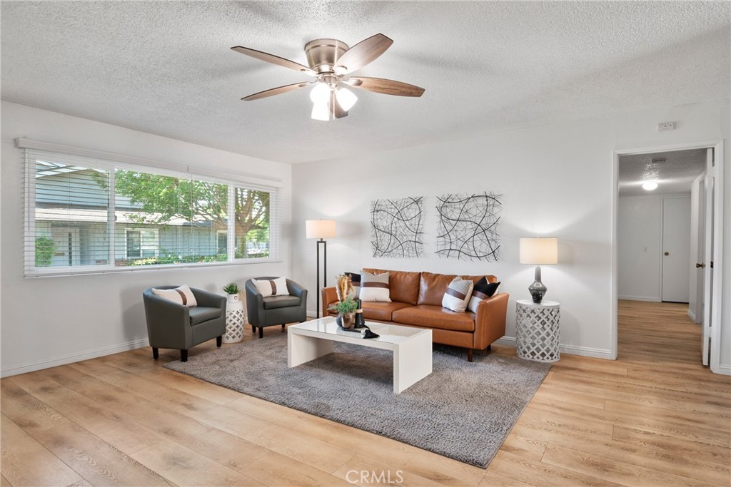 1260 N Placentia Avenue