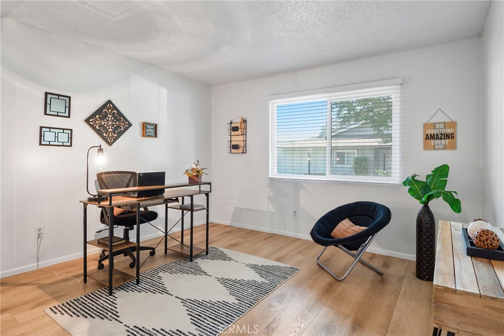 1260 N Placentia Avenue