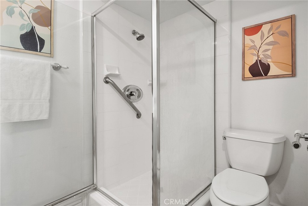 1260 N Placentia Avenue