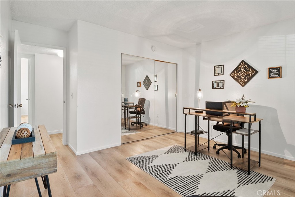 1260 N Placentia Avenue