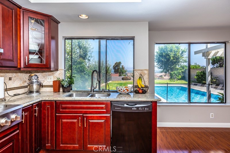 5355 E Suncrest Road