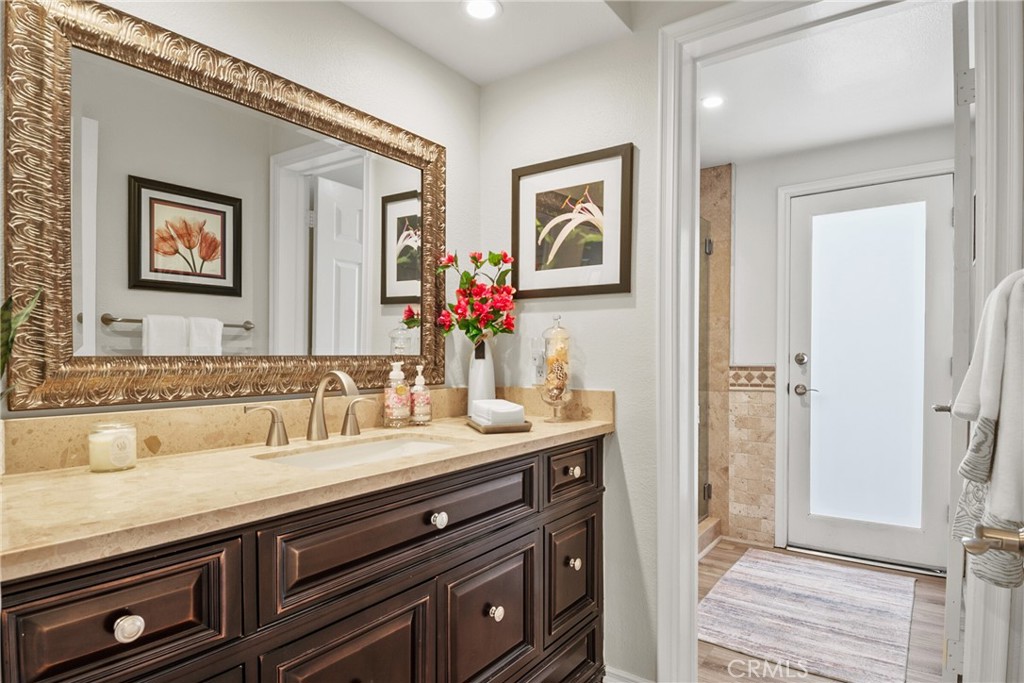 536 S Tumbleweed Road