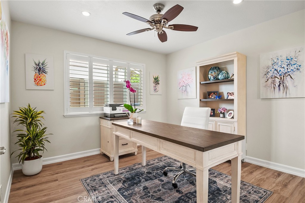 536 S Tumbleweed Road