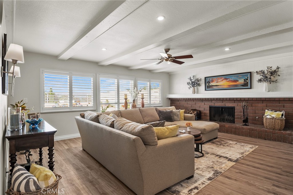 536 S Tumbleweed Road