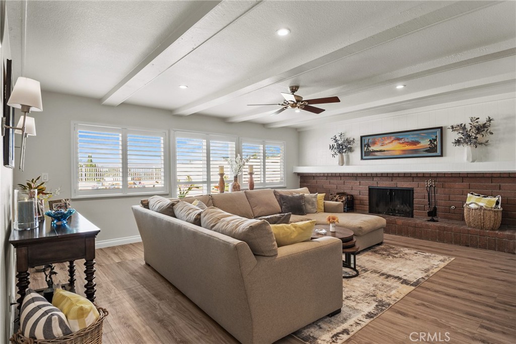 536 S Tumbleweed Road