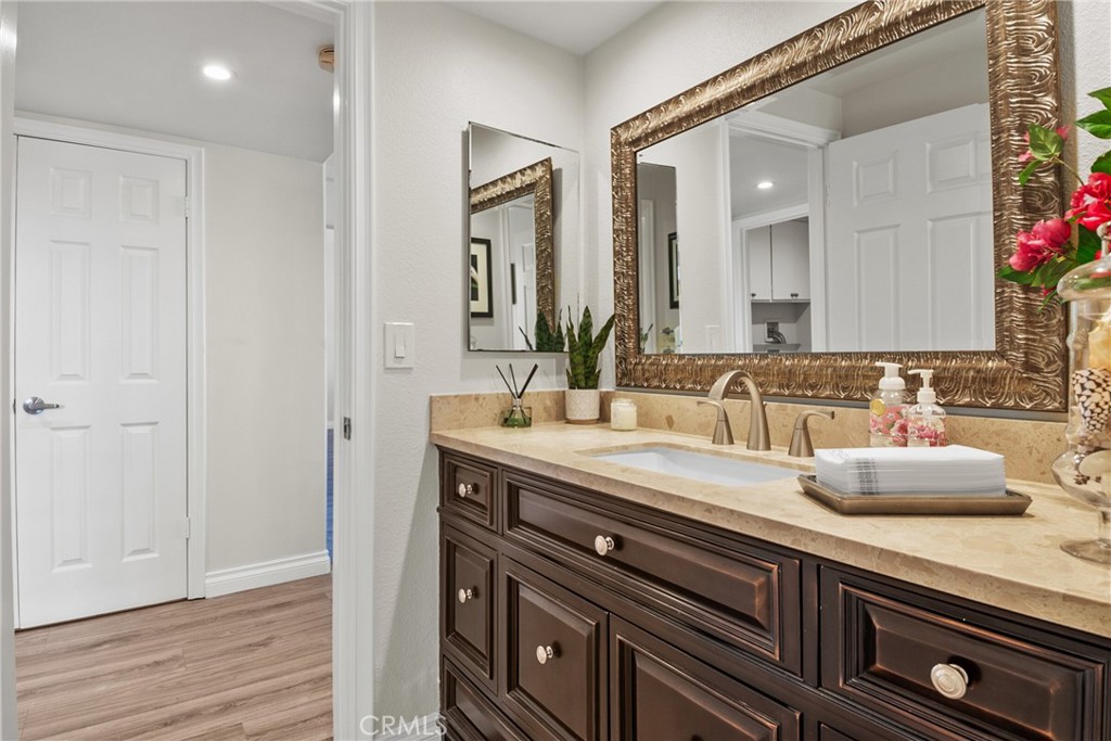 536 S Tumbleweed Road