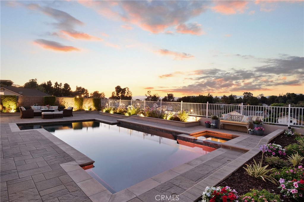 536 S Tumbleweed Road