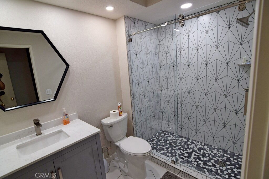 144 Desert Falls Circle