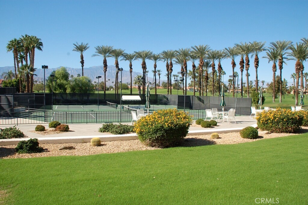 144 Desert Falls Circle