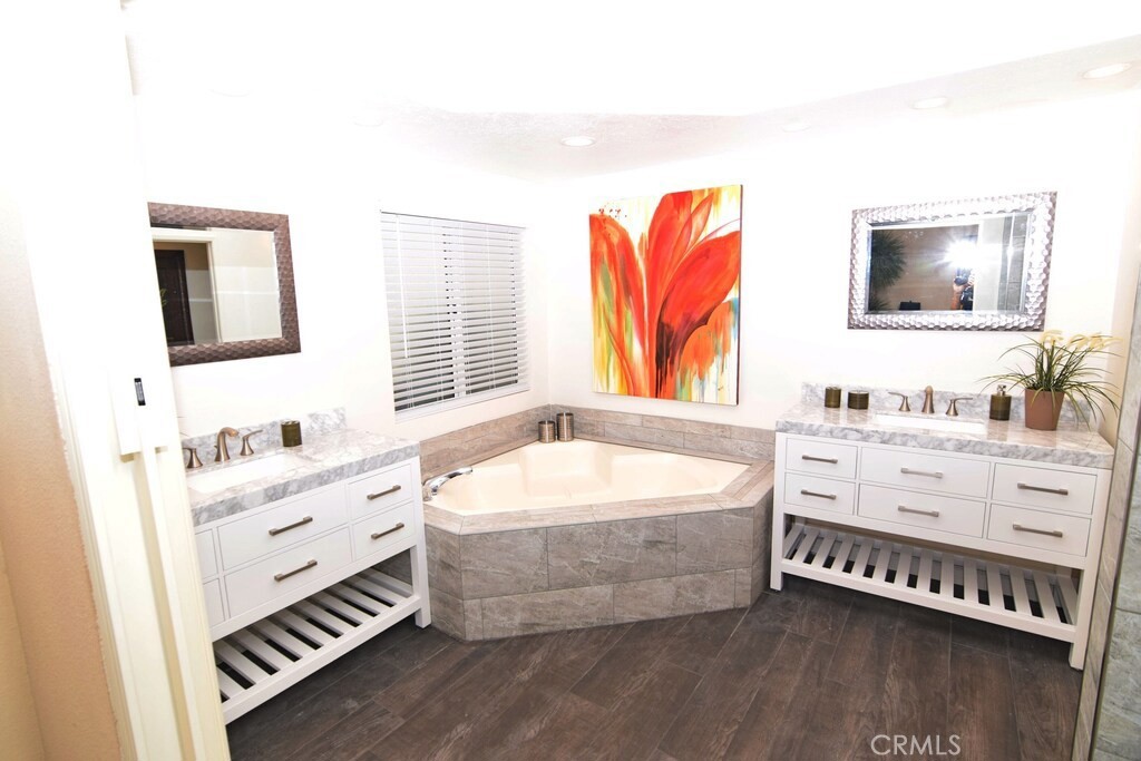 144 Desert Falls Circle