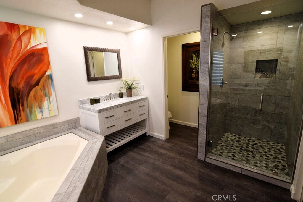 144 Desert Falls Circle