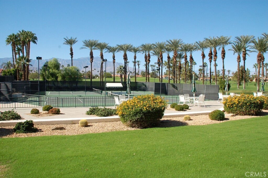 144 Desert Falls Circle