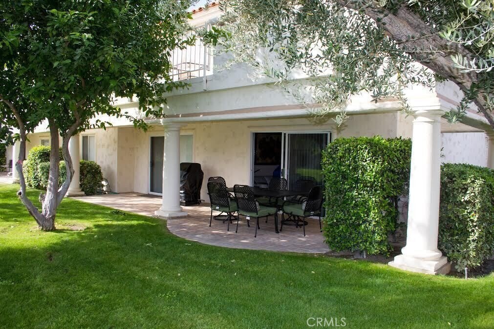 144 Desert Falls Circle