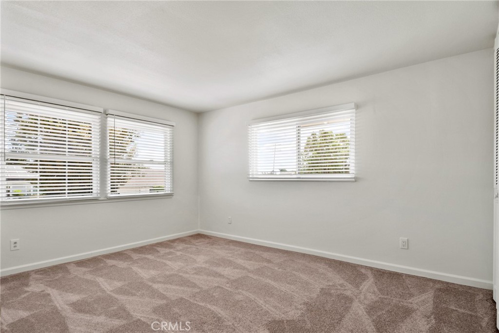 700 S Yorba