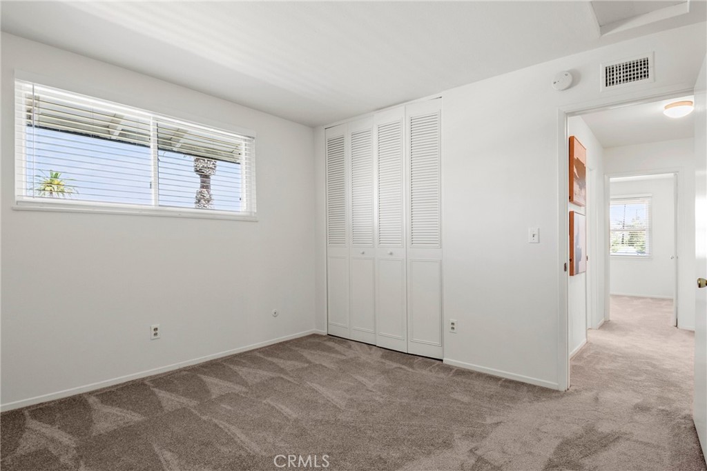 700 S Yorba