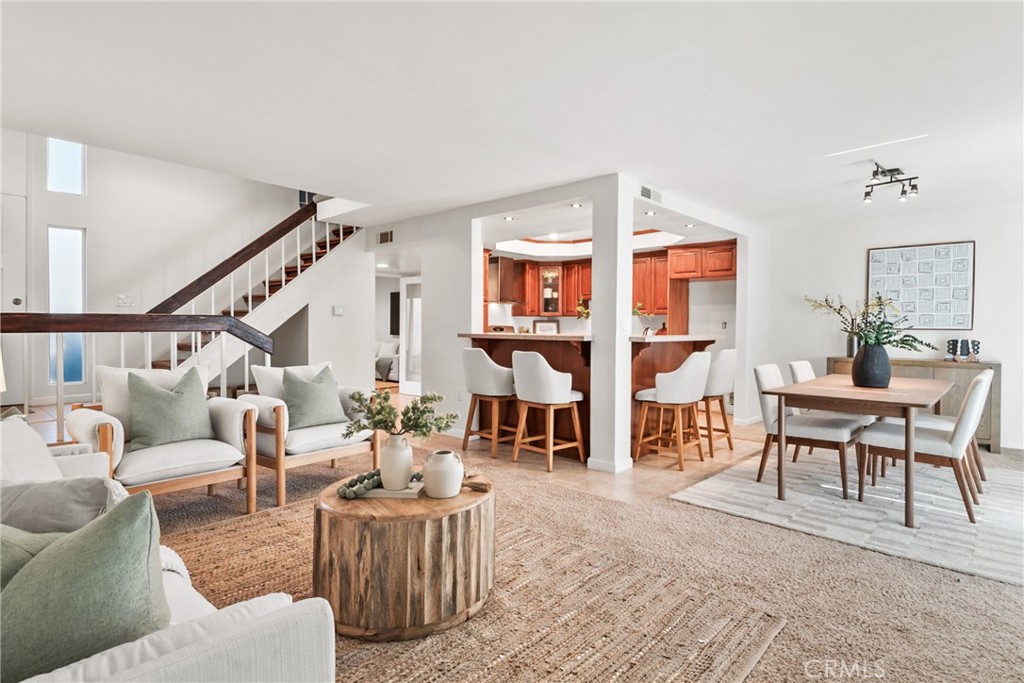 6404 E Paseo Diego