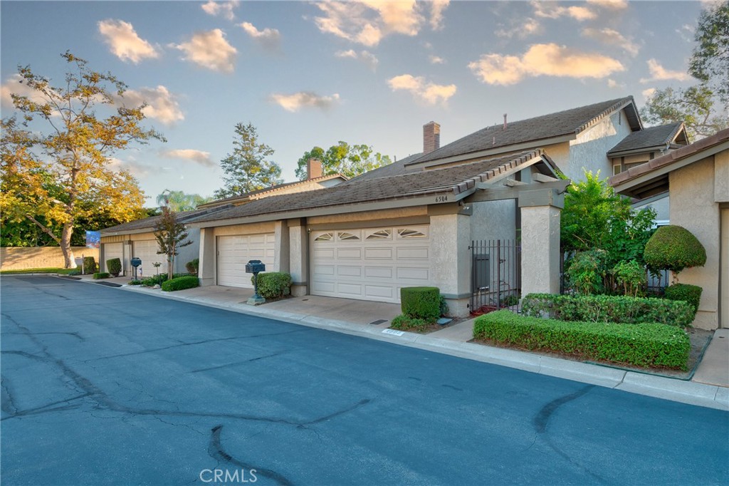 6404 E Paseo Diego