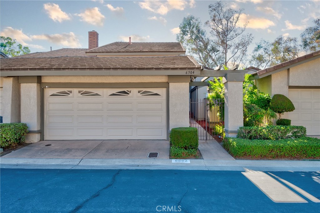 6404 E Paseo Diego
