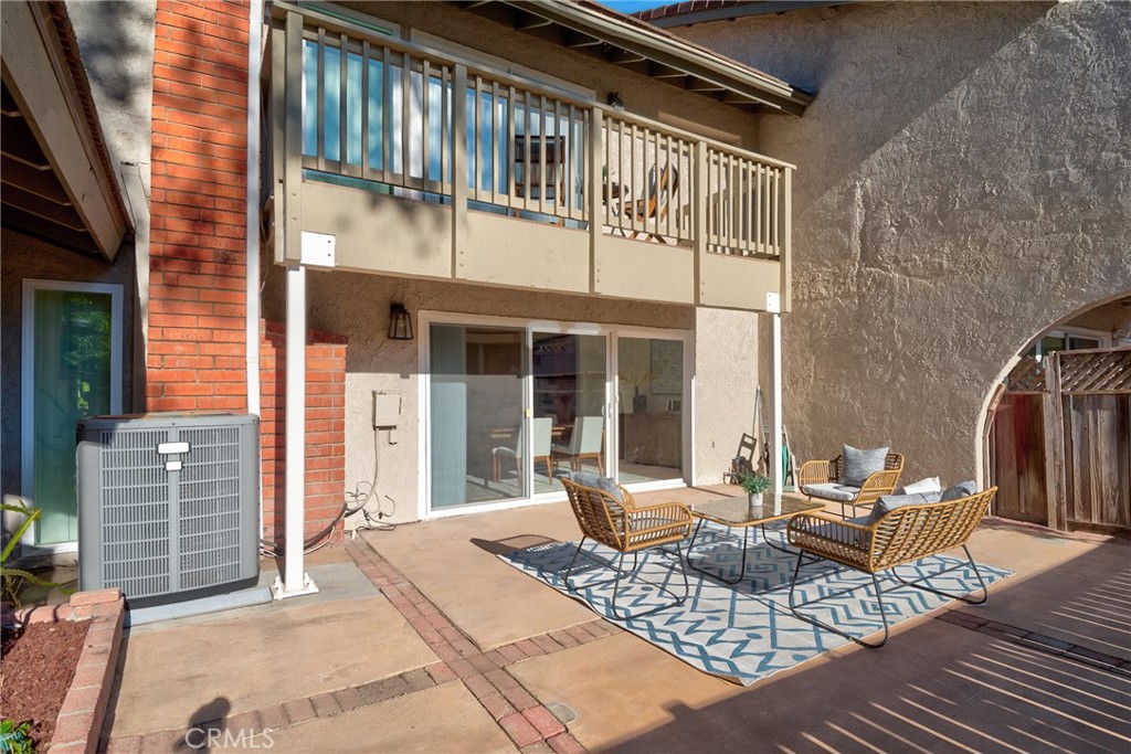 6404 E Paseo Diego