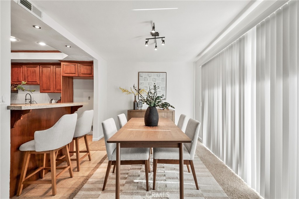 6404 E Paseo Diego