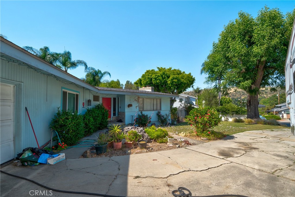 12751 Bonita Heights