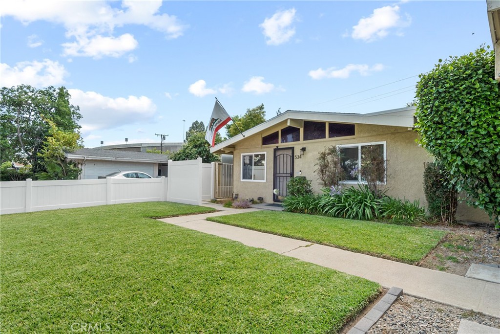 534 S Devon