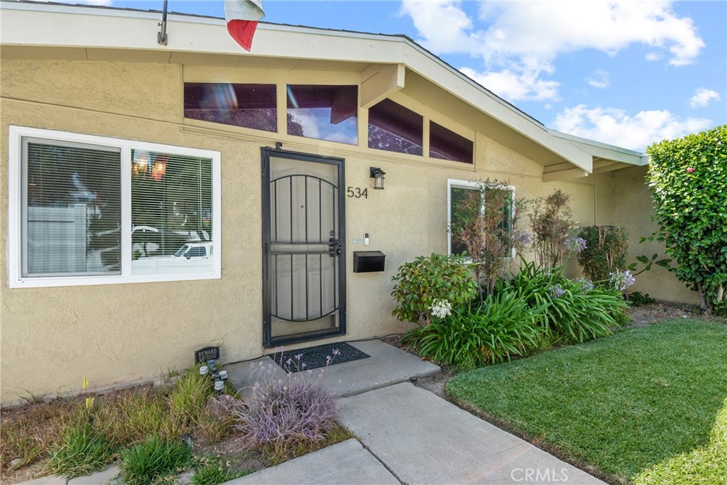 534 S Devon