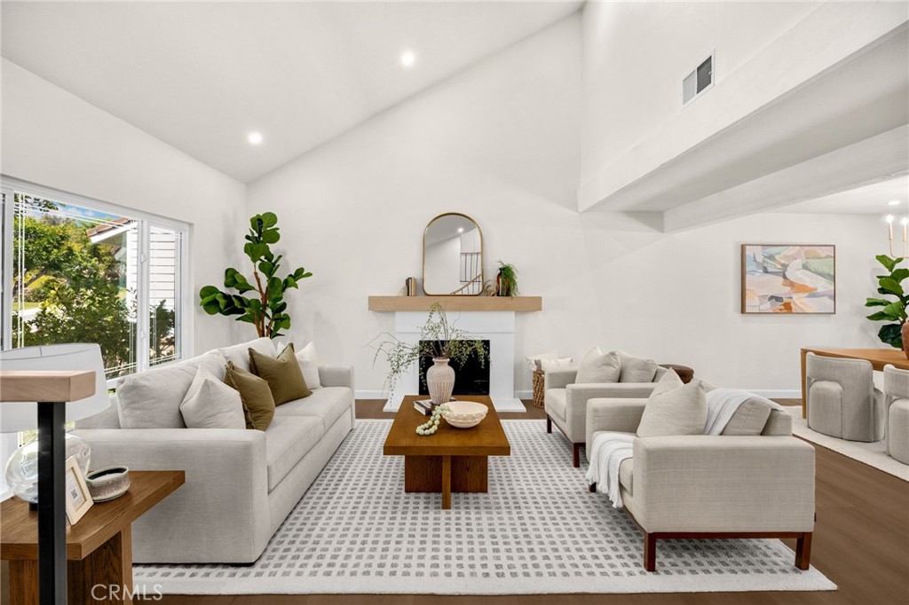 846 Mooncrest