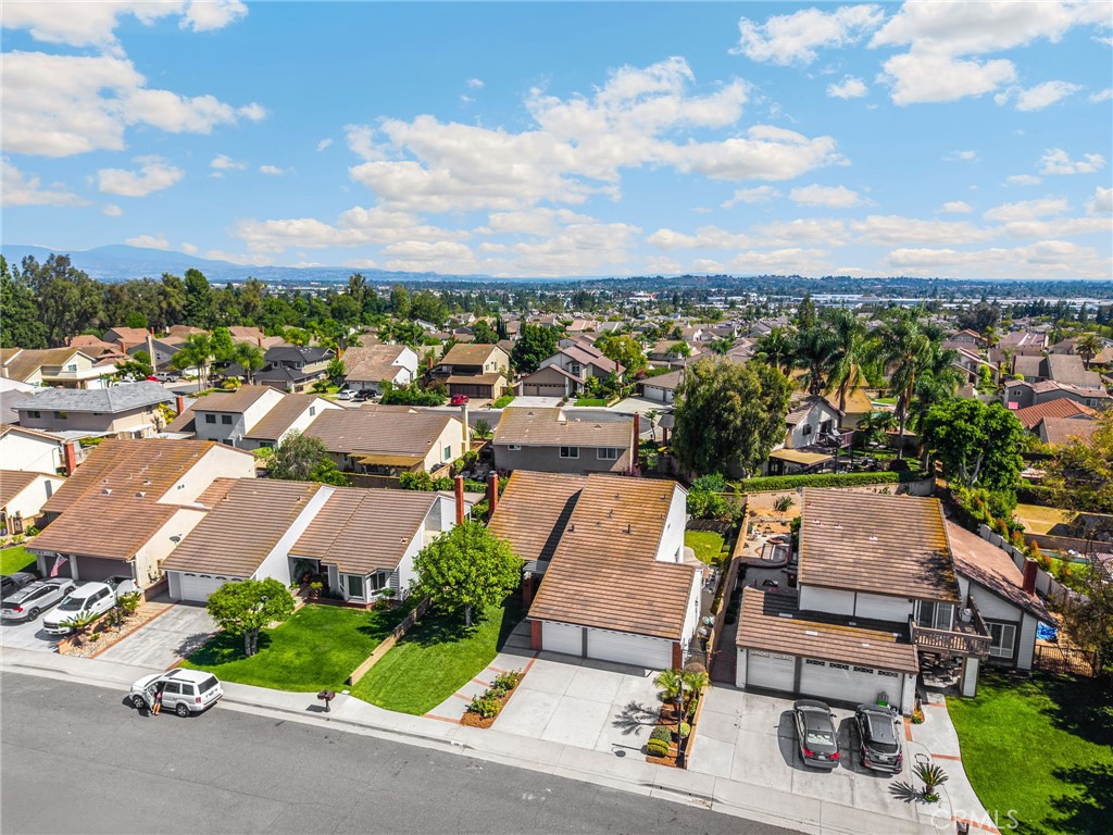 846 Mooncrest